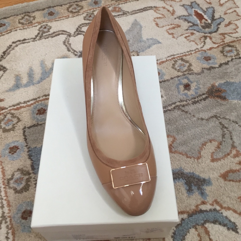 Heath SFT Lambskin Patent Coach Wedges Size 11 New without box.